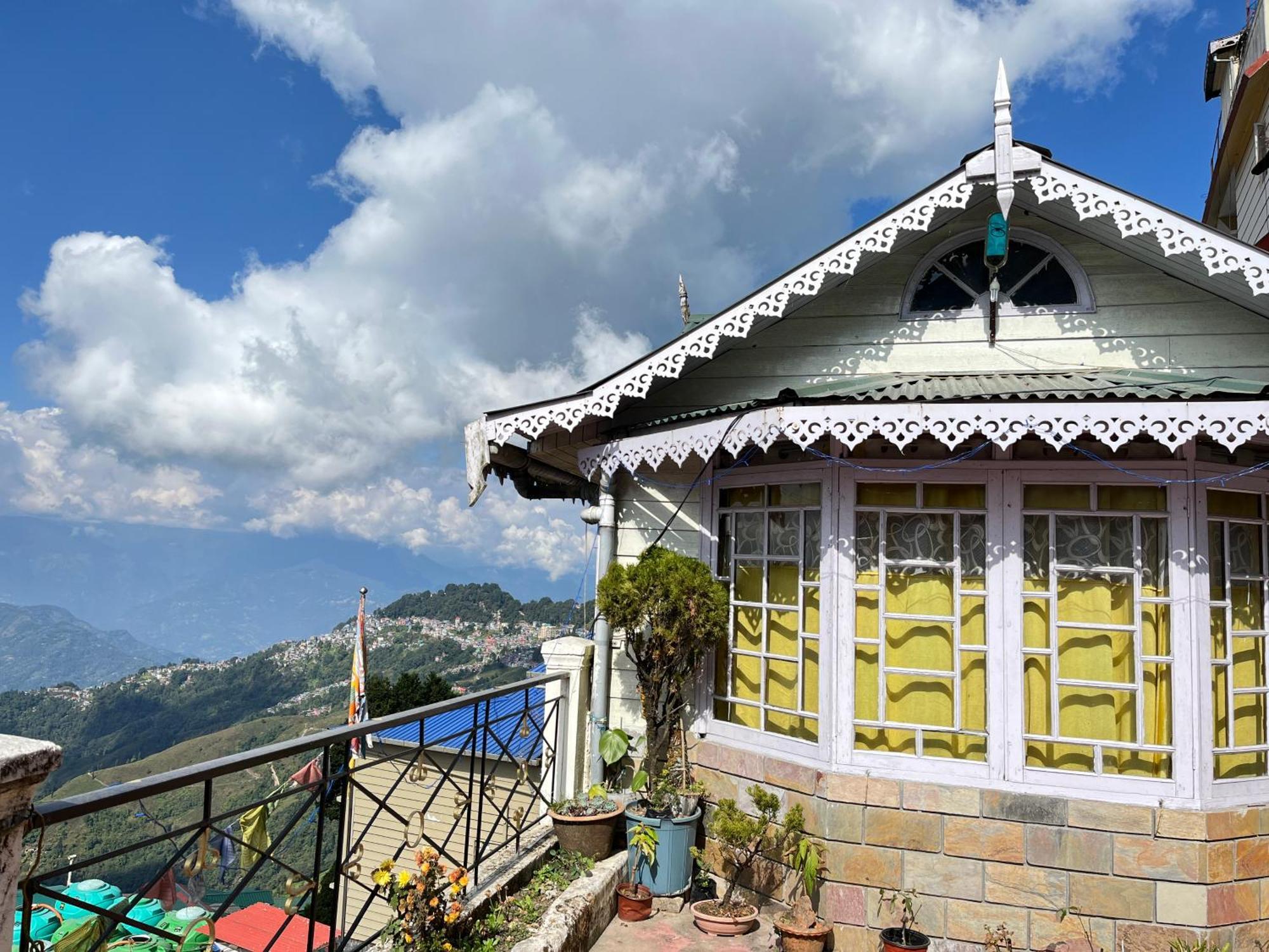 Eagle'S Nest Homestay Дарджилинг Экстерьер фото
